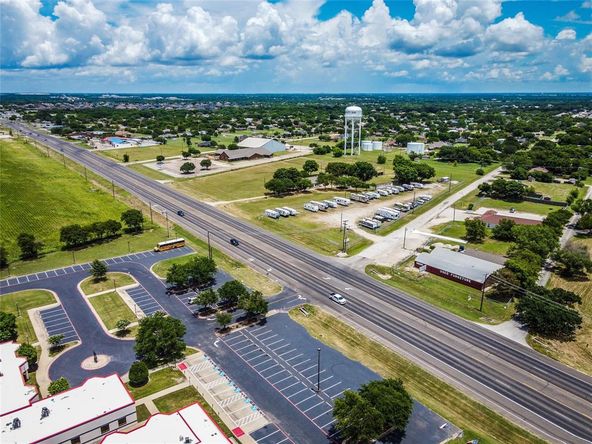 3304 N Highway 77, Waxahachie, TX 75165